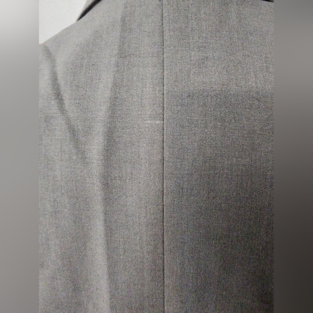 Ellen Tracy Grey Stretch Blazer Size 8 - Picture 9 of 10